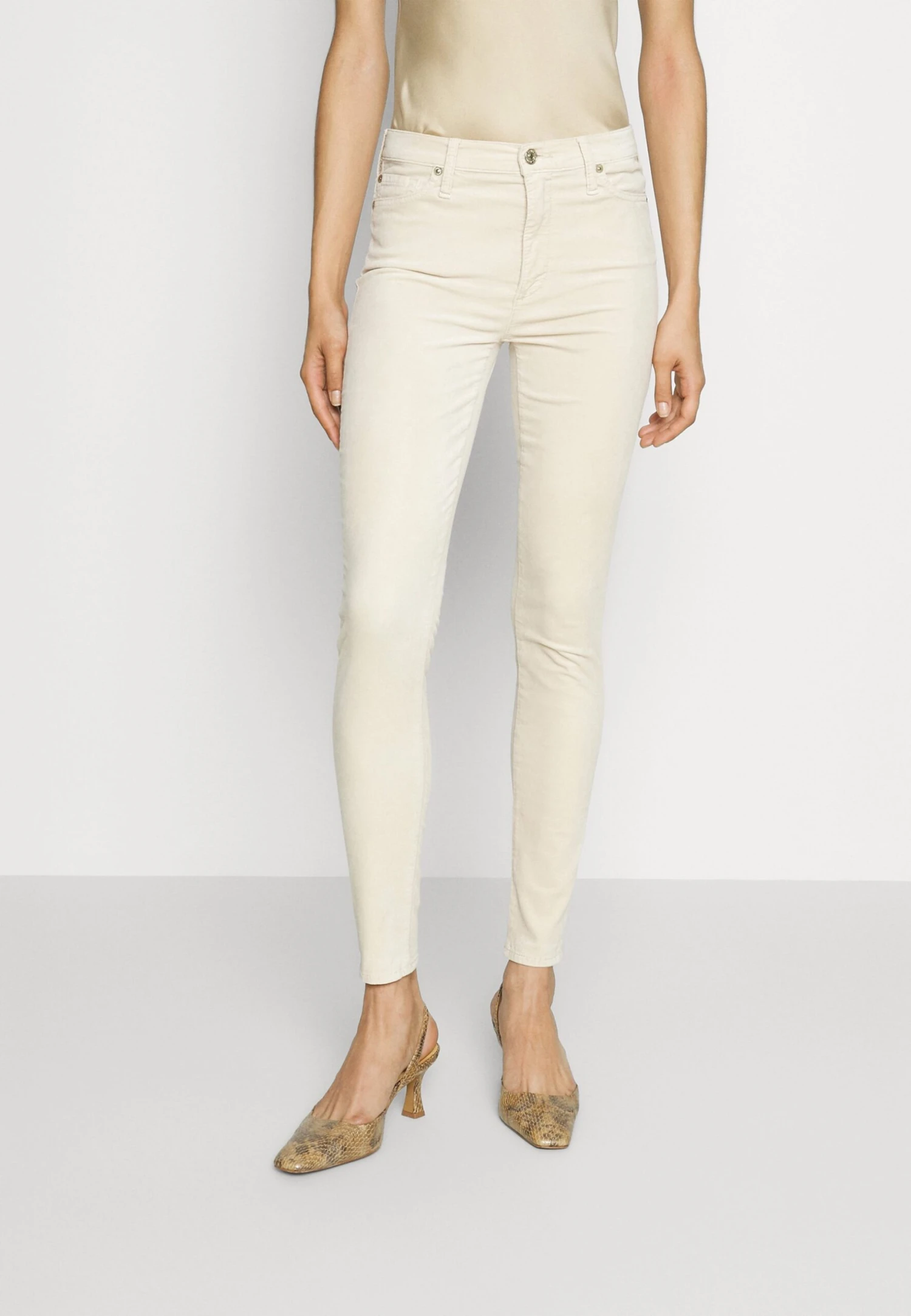 7 For All Mankind PantaloniWhite Donna Pantaloni 7F121N0Z5-A11 3 7 For All Mankind PantaloniWhite Donna Pantaloni 7F121N0Z5-A11