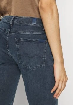 7 For All Mankind Slim Illusion OvercastJeans BootcutDark Blue Donna Jeans 7F121N0ZI-K11 11 7 For All Mankind Slim Illusion OvercastJeans BootcutDark Blue Donna Jeans 7F121N0ZI-K11 -Vendite 7 For All Mankind 11c4042649da4f51a1fd89e5ef40b810