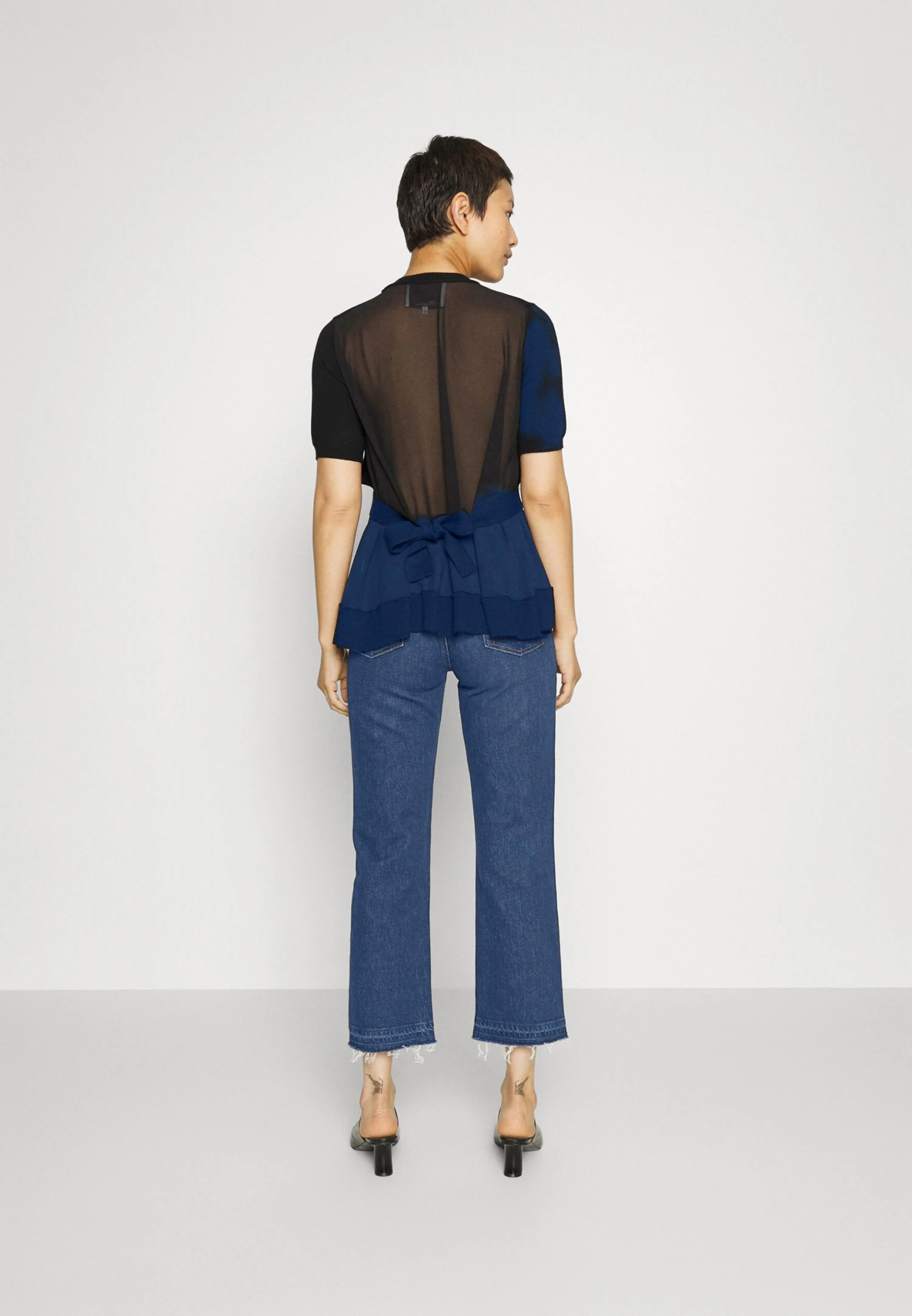 7 For All Mankind Logan Stovepipe BackstreetJeans A SigarettaMid Blue Donna Jeans 7F121N0ZT-K11 5 7 For All Mankind Logan Stovepipe BackstreetJeans A SigarettaMid Blue Donna Jeans 7F121N0ZT-K11 - immagine 3