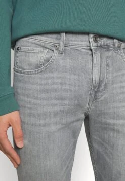 7 For All Mankind Slimmy Tapered Jeans Tapered FitGrey Uomo Jeans 7F122G0FT-C11 -Vendite 7 For All Mankind 24d5fe2a032a44789749998f724db63a