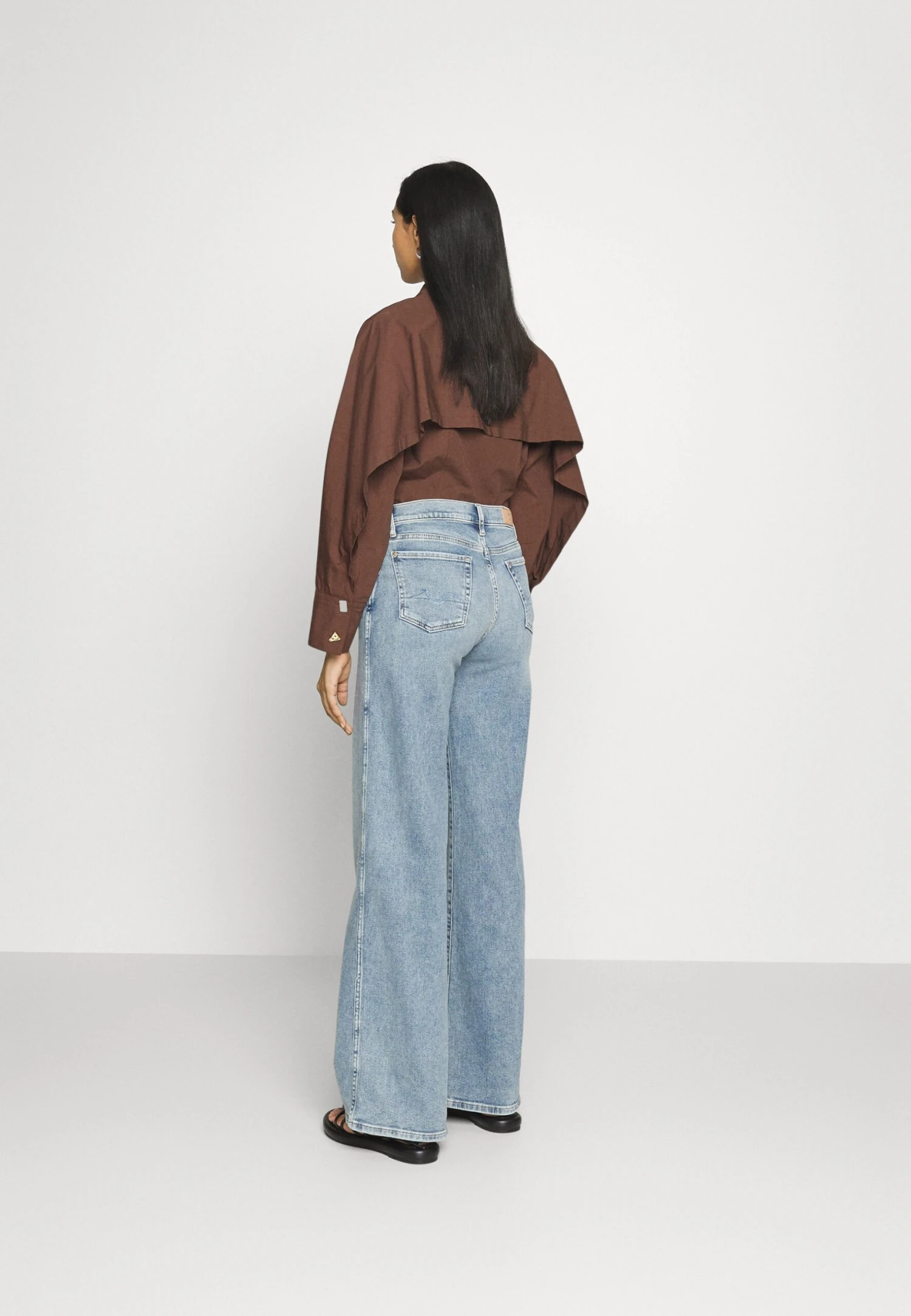 7 For All Mankind Lotta Luxe Vintage SelfmadeJeans BootcutMid Blue Donna Jeans 7F121N0ZA-K11 5 7 For All Mankind Lotta Luxe Vintage SelfmadeJeans BootcutMid Blue Donna Jeans 7F121N0ZA-K11 - immagine 3