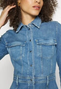 7 For All Mankind Vestito Di JeansLight Blue Donna Vestiti 7F121C015-K11 13 7 For All Mankind Vestito Di JeansLight Blue Donna Vestiti 7F121C015-K11 -Vendite 7 For All Mankind 36b46a94522f41d2a12a2493501df5c5