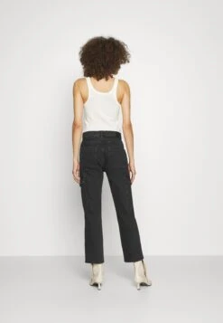 7 For All Mankind Logan CollidePantaloni CargoBlack Donna Pantaloni 7F121N0YY-Q11 10 7 For All Mankind Logan CollidePantaloni CargoBlack Donna Pantaloni 7F121N0YY-Q11 -Vendite 7 For All Mankind 3c8a14c7af7c4751a00946c57262c0df