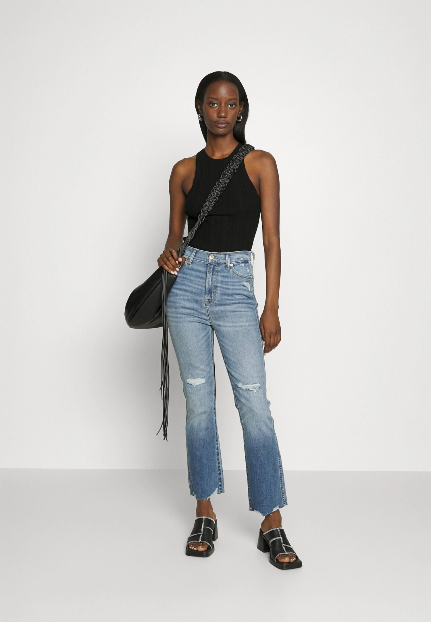 7 For All Mankind Kick EngageJeans Slim FitBlue Denim Donna Jeans 7F121N107-K11 4 7 For All Mankind Kick EngageJeans Slim FitBlue Denim Donna Jeans 7F121N107-K11 - immagine 2