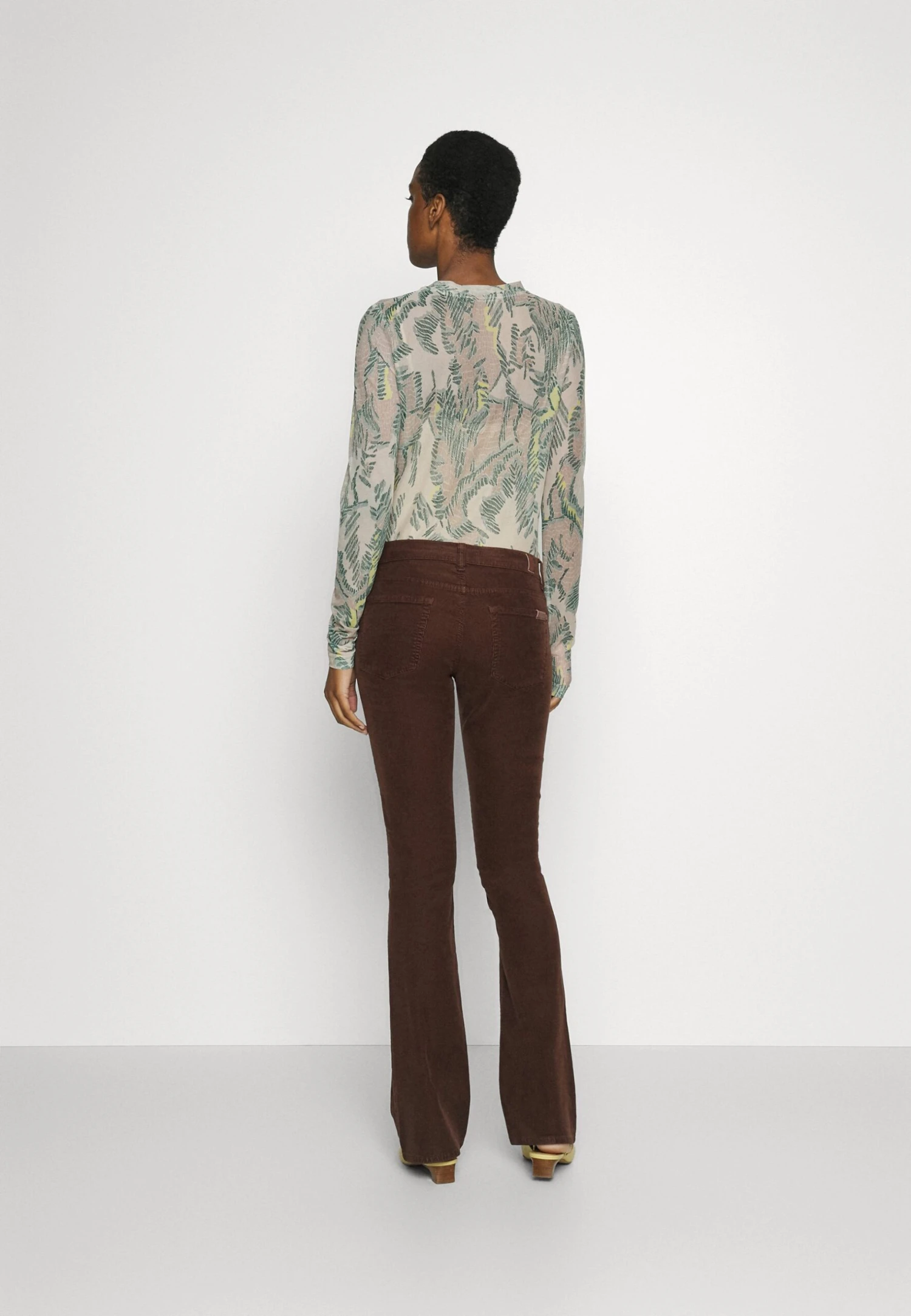 7 For All Mankind BootcutPantaloniBrown Donna Pantaloni 7F121A07B-O11 5 7 For All Mankind BootcutPantaloniBrown Donna Pantaloni 7F121A07B-O11 - immagine 3