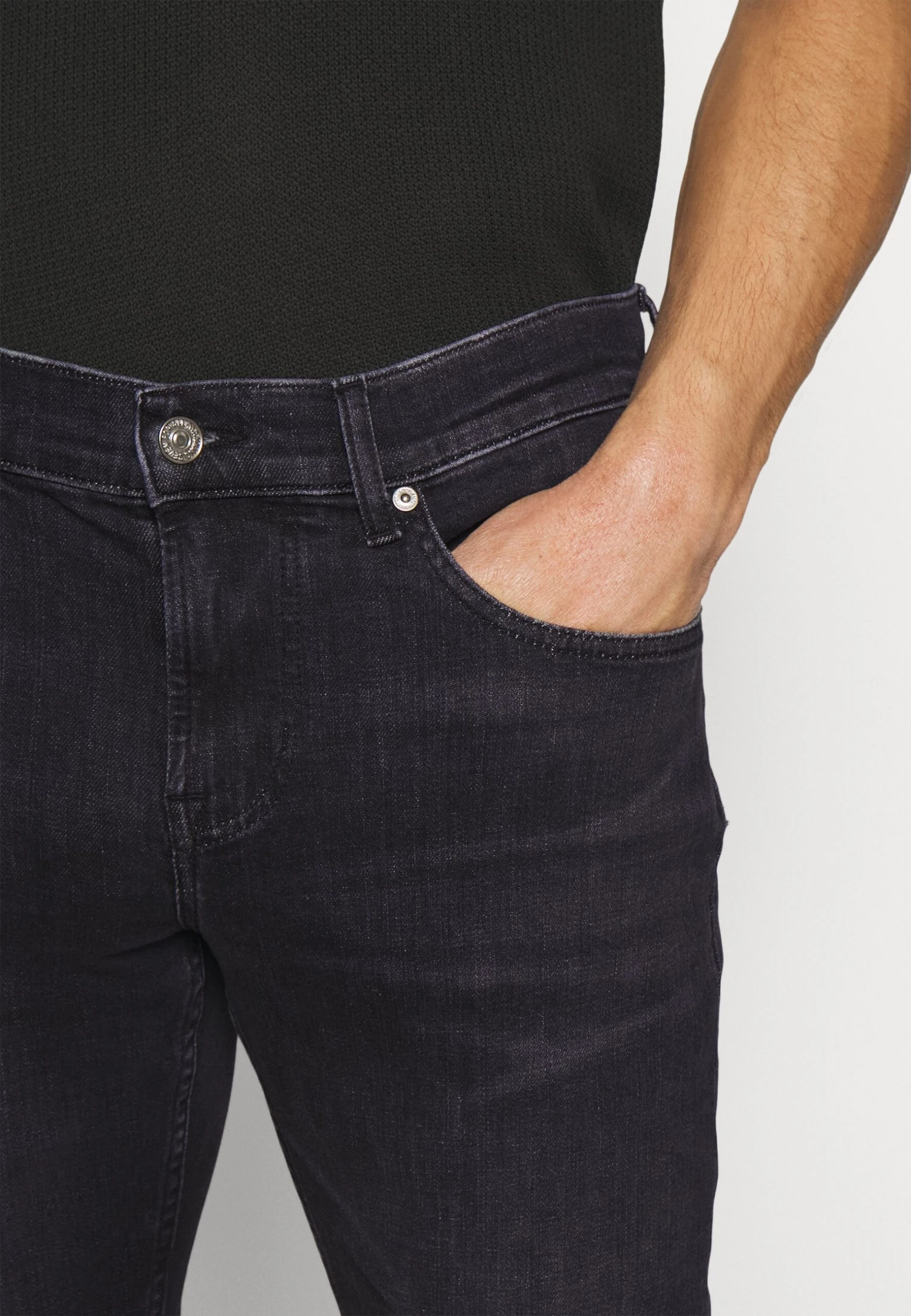 7 For All Mankind Jeans Tapered FitBlack Uomo Jeans 7F122G0FW-Q11 7 7 For All Mankind Jeans Tapered FitBlack Uomo Jeans 7F122G0FW-Q11 - immagine 5