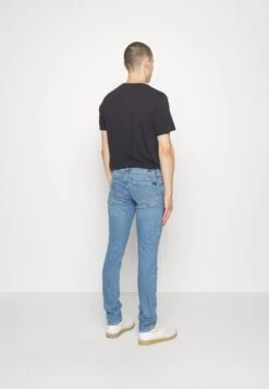 7 For All Mankind Paxtyn Stretch Tek PuzzleJeans Skinny FitLight Blue Uomo Jeans 7F122G0FD-K11 -Vendite 7 For All Mankind 5e47476c885042b5a69ca6983892d0cd