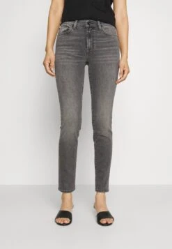 7 For All Mankind Roxanne Luxe Vintage CourageJeans Slim FitBlack Donna Jeans 7F121N10I-C11