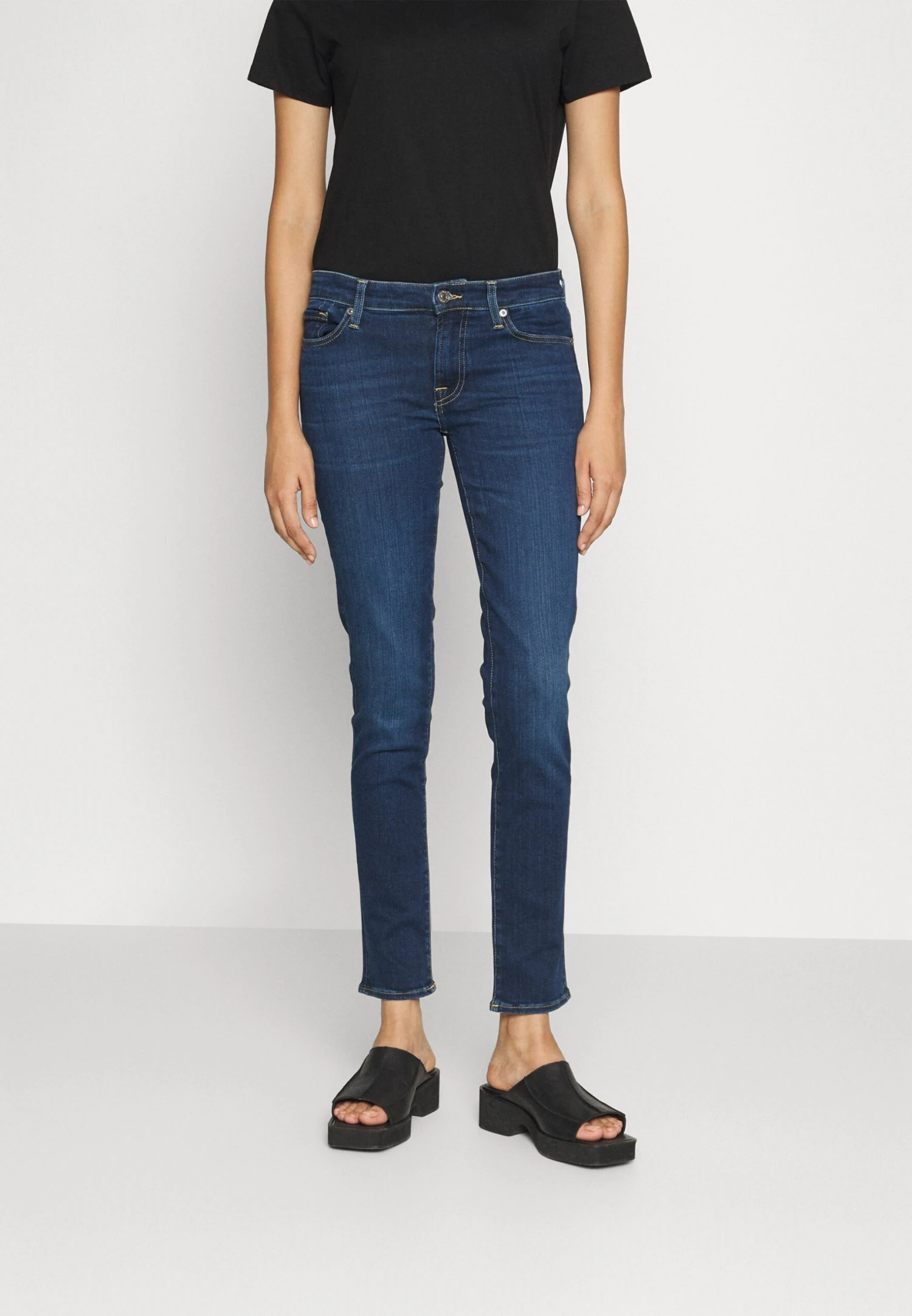 7 For All Mankind Pyper Illusion OpulentJeans Slim FitDark Blue Donna Jeans 7F121N0ZO-K11 3 7 For All Mankind Pyper Illusion OpulentJeans Slim FitDark Blue Donna Jeans 7F121N0ZO-K11