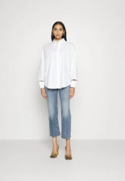 7 For All Mankind Logan Stovepipe PlaytimeJeans Slim FitLight Blue Donna Jeans 7F121N0Z1-K11 -Vendite 7 For All Mankind 6f746356219846eeab321107f300de1a