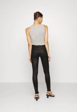 7 For All Mankind Coated Slim IllusionJeans Skinny FitBlack Donna Jeans 7F121N0S2-Q11 10 7 For All Mankind Coated Slim IllusionJeans Skinny FitBlack Donna Jeans 7F121N0S2-Q11 -Vendite 7 For All Mankind 7865228699454dabbb5311264b22378d