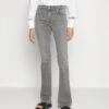 7 For All Mankind Bootcut Bair SilverliningJeans BootcutGrey Donna Jeans 7F121N0ZJ-C11 -Vendite 7 For All Mankind 898033ef1ab143a4bc540ec930f56c8a