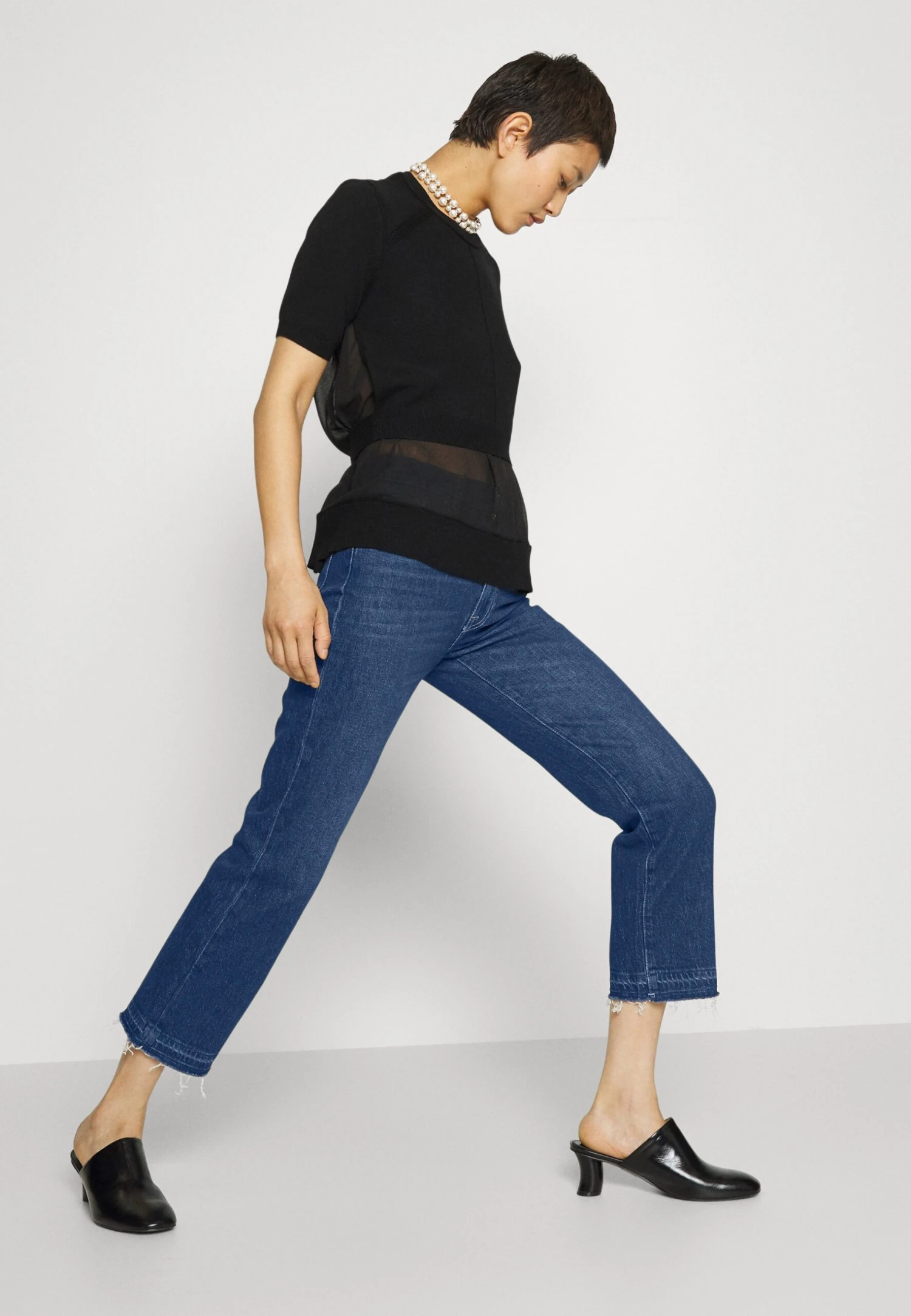 7 For All Mankind Logan Stovepipe BackstreetJeans A SigarettaMid Blue Donna Jeans 7F121N0ZT-K11 6 7 For All Mankind Logan Stovepipe BackstreetJeans A SigarettaMid Blue Donna Jeans 7F121N0ZT-K11 - immagine 4