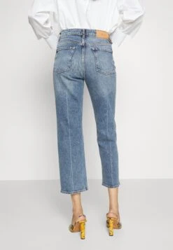 7 For All Mankind Logan Stovepipe PlaytimeJeans Slim FitLight Blue Donna Jeans 7F121N0Z1-K11 -Vendite 7 For All Mankind cd35994508c04c5e8f0ab8f942b74136