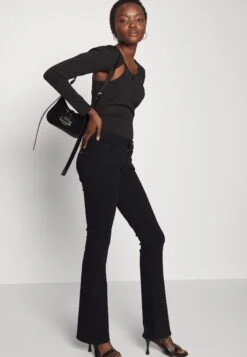 7 For All Mankind Bootcut Bair Eco Rinsed Jeans BootcutBlack Donna Jeans 7F121N0QU-Q11 -Vendite 7 For All Mankind d7367aed59c24f278d5faf3a0d144ce5