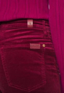 7 For All Mankind Dojo PantaloniRed Donna Pantaloni 7F121N10D-G11 13 7 For All Mankind Dojo PantaloniRed Donna Pantaloni 7F121N10D-G11 -Vendite 7 For All Mankind da4a8e10f2ff46bbac77d4c8f856dad2